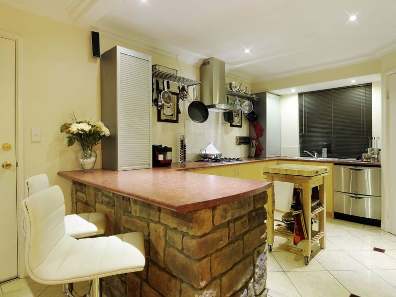 8 Verin Lane, Port Kennedy WA 6172