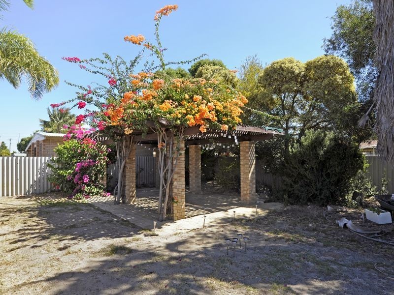 20 Burnside Way, Waikiki WA 6169