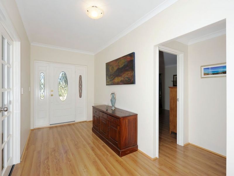 7 Scarpview Drive, Serpentine WA 6125