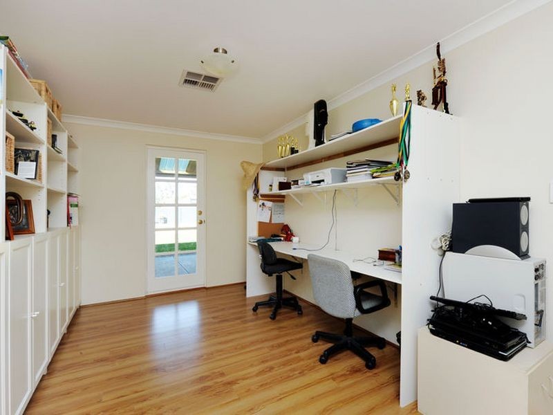 7 Scarpview Drive, Serpentine WA 6125