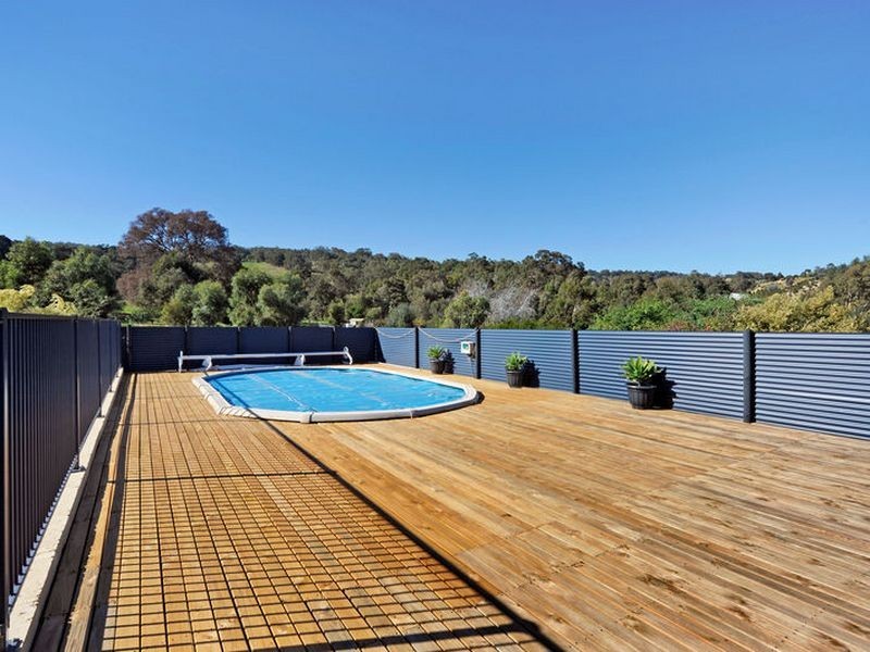 7 Scarpview Drive, Serpentine WA 6125