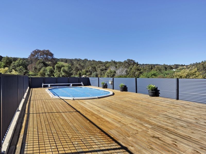 7 Scarpview Drive, Serpentine WA 6125