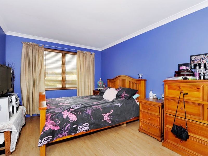 50 Hennessy Way, Rockingham WA 6168