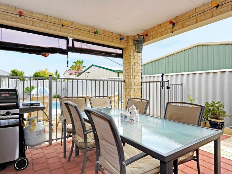 50 Hennessy Way, Rockingham WA 6168