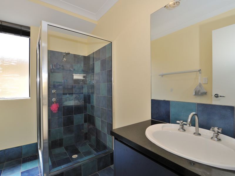 3 Edgbaston Crescent, Port Kennedy WA 6172