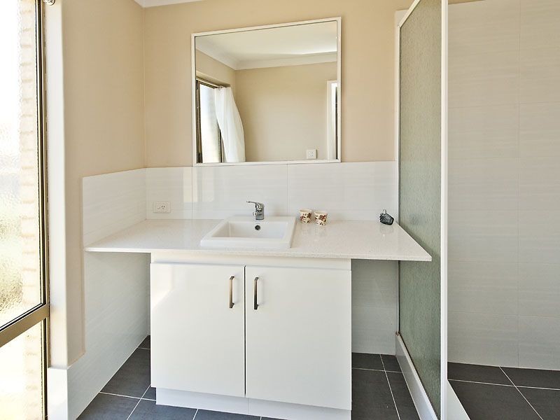 174 Grand Ocean Blvd, Port Kennedy WA 6172