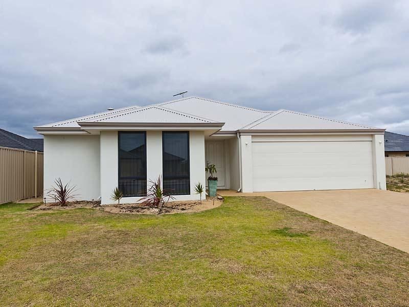 16 Mariposa Boulevard, Secret Harbour WA 6173