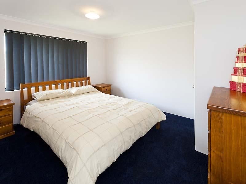 16 Mariposa Boulevard, Secret Harbour WA 6173