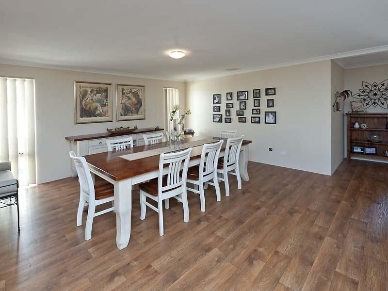 8 Caves Way, Secret Harbour WA 6173