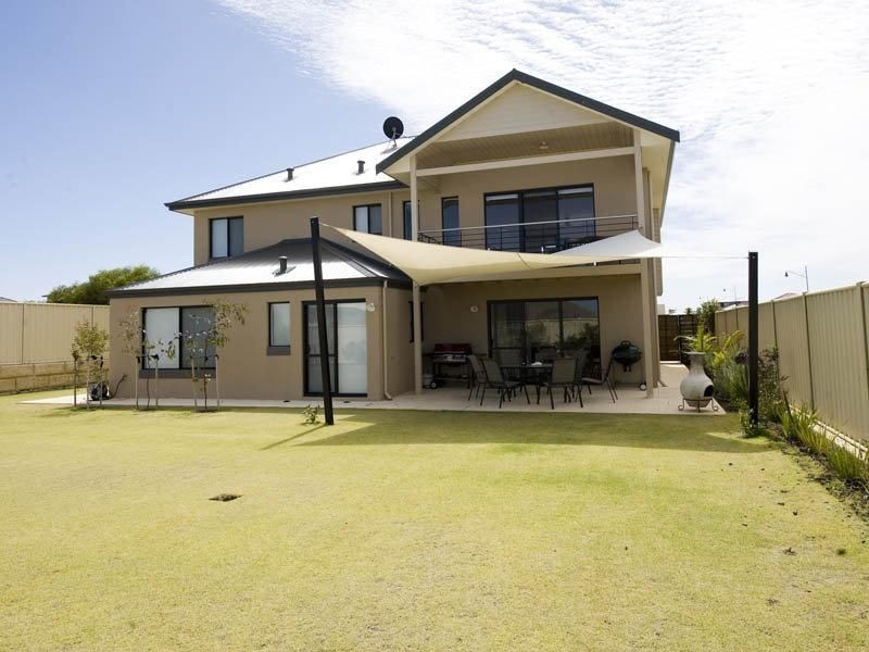 28 Hassars Road, Secret Harbour WA 6173