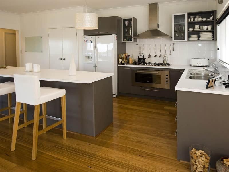 28 Hassars Road, Secret Harbour WA 6173