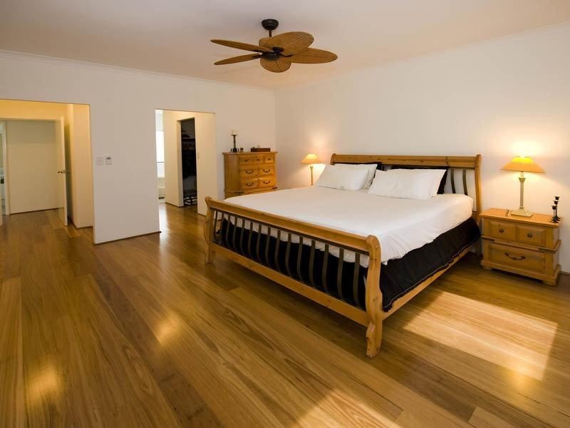 28 Hassars Road, Secret Harbour WA 6173