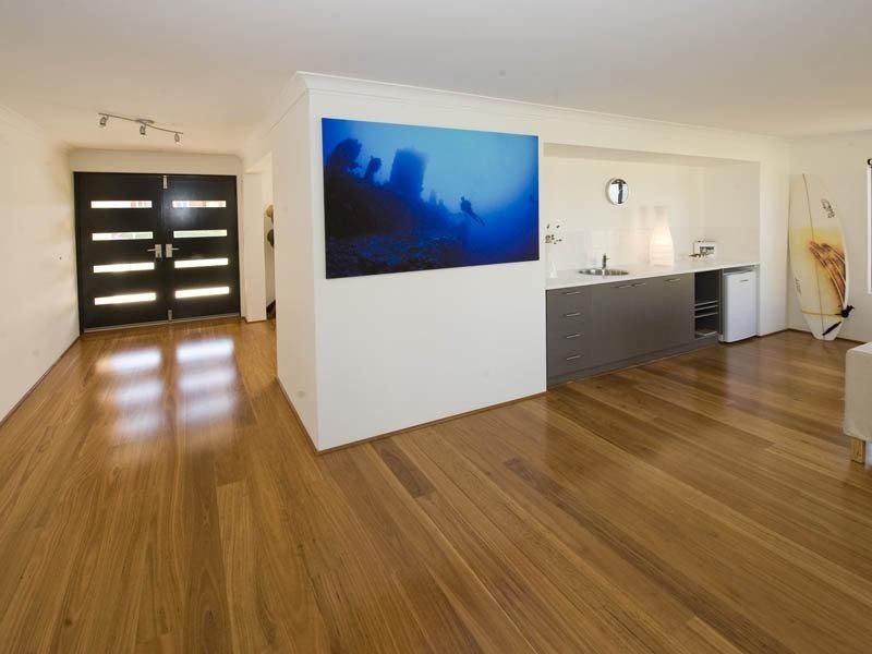 28 Hassars Road, Secret Harbour WA 6173