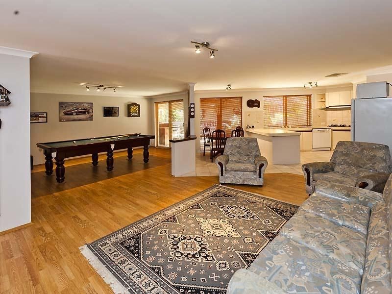 60 Dampier Drive, Golden Bay WA 6174