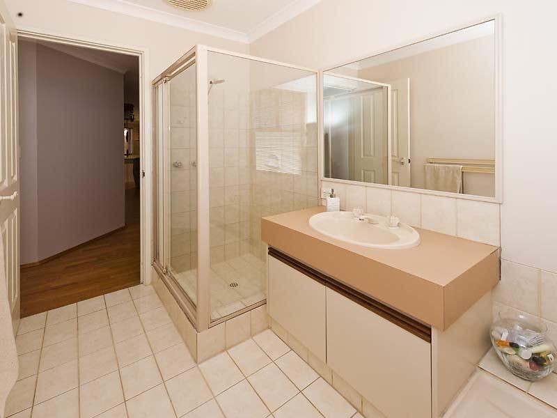 60 Dampier Drive, Golden Bay WA 6174