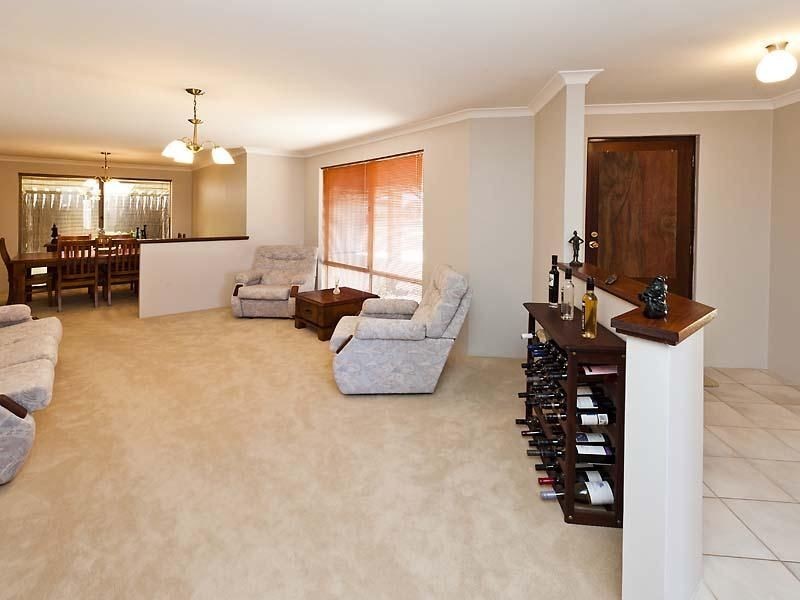 60 Dampier Drive, Golden Bay WA 6174