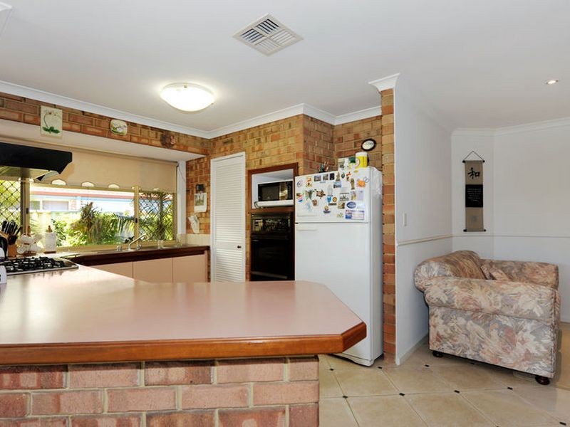 5 Kybra Mews, Rockingham WA 6168