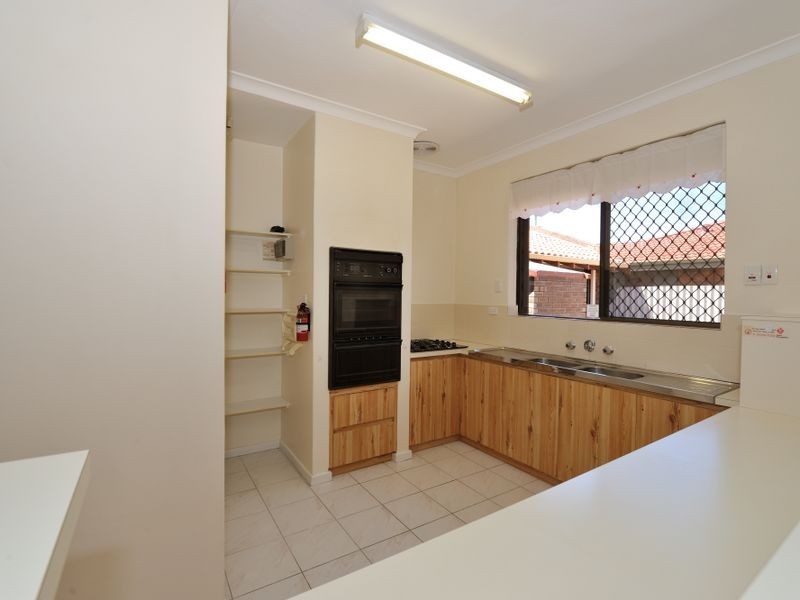 19 Warnbro Sound Avenue, Warnbro WA 6169