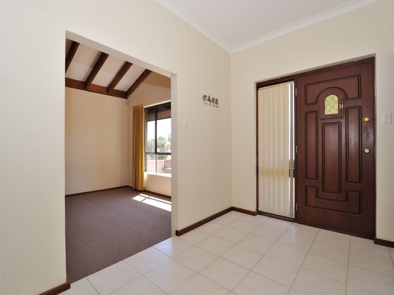 19 Warnbro Sound Avenue, Warnbro WA 6169