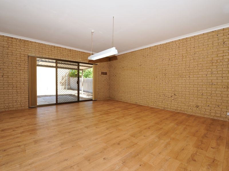 19 Warnbro Sound Avenue, Warnbro WA 6169