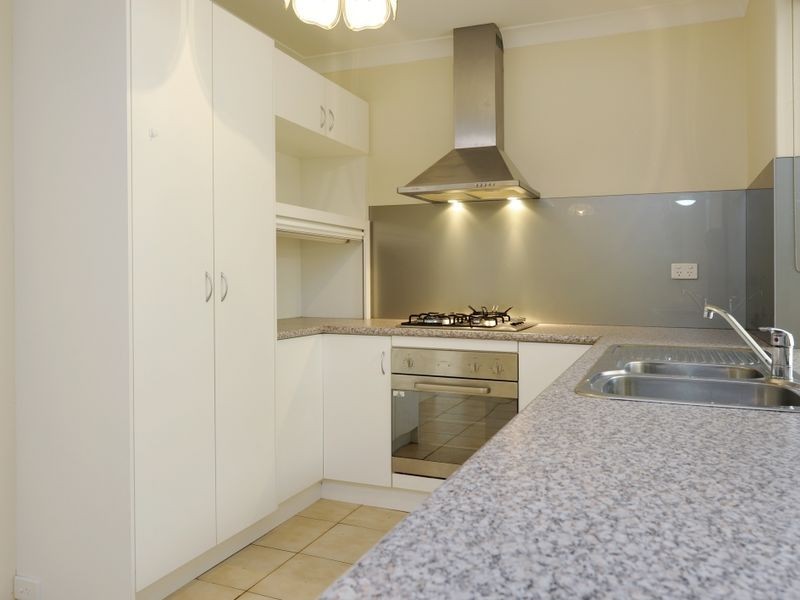 32 Solquest Way, Cooloongup WA 6168