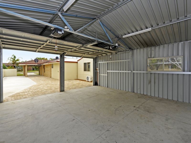 32 Solquest Way, Cooloongup WA 6168