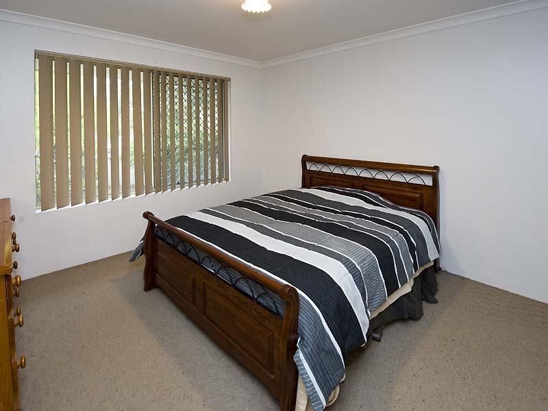 8 Pingrup Court, Waikiki WA 6169
