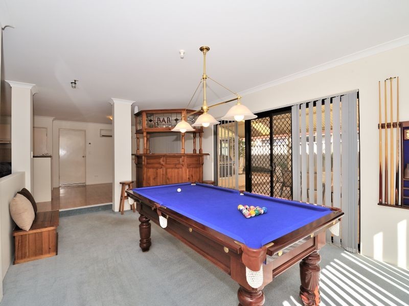 17 Mary Blair Way, Warnbro WA 6169