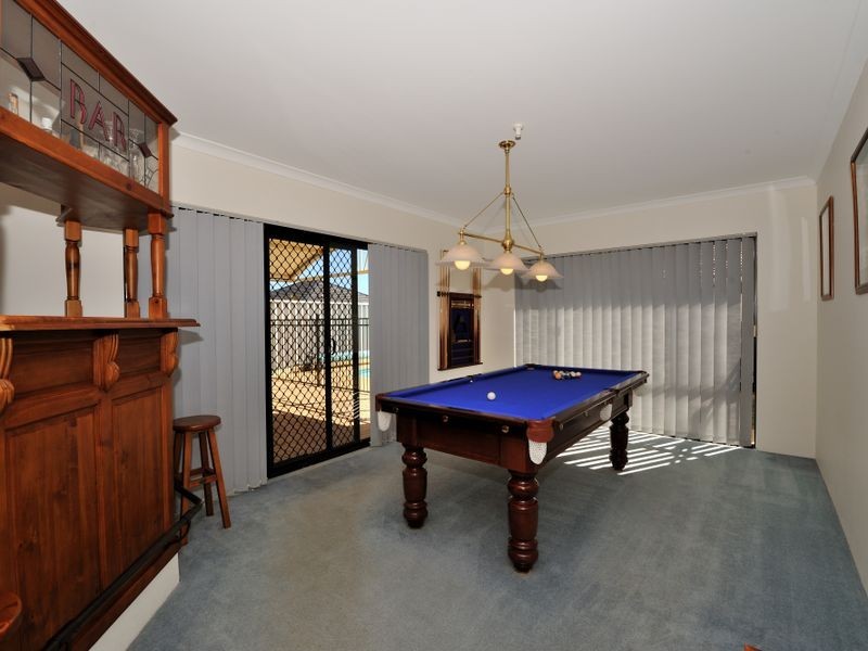 17 Mary Blair Way, Warnbro WA 6169