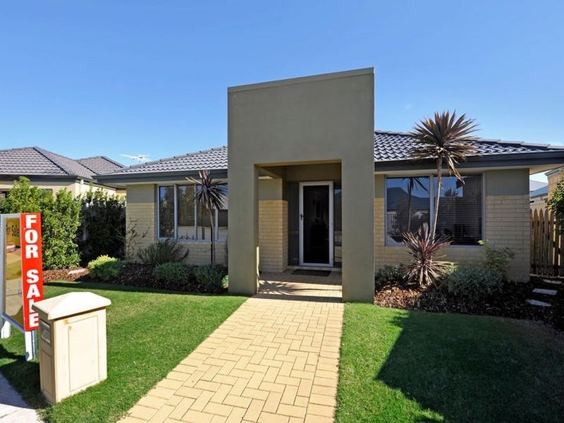 20 Amity Circuit, Shoalwater WA 6169