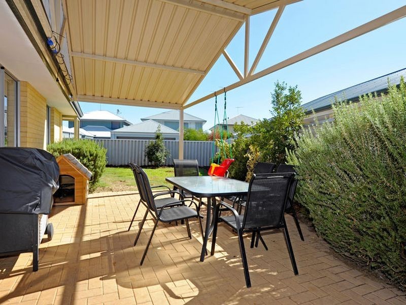 20 Amity Circuit, Shoalwater WA 6169
