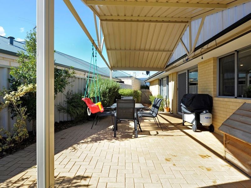 20 Amity Circuit, Shoalwater WA 6169