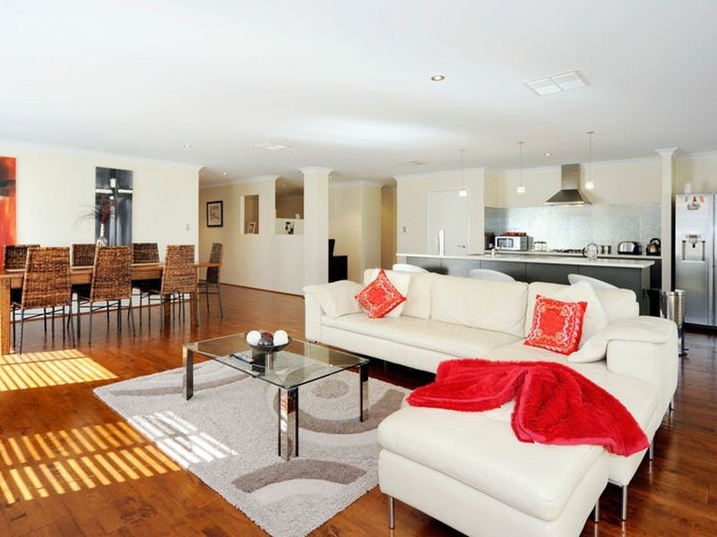 17 Gantheaume Parade, Secret Harbour WA 6173