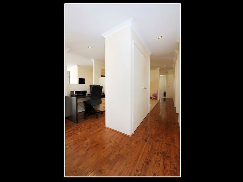 17 Gantheaume Parade, Secret Harbour WA 6173