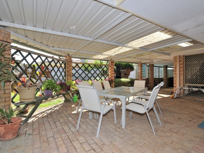 6 Acapulco Road, Safety Bay WA 6169