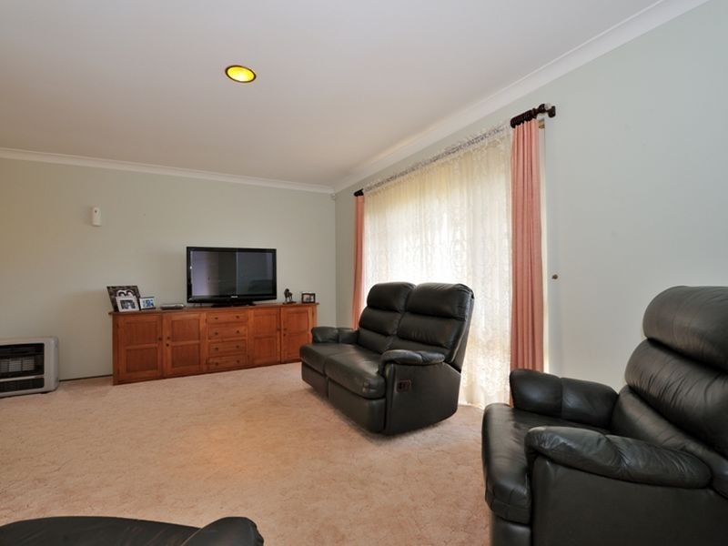 6 Acapulco Road, Safety Bay WA 6169