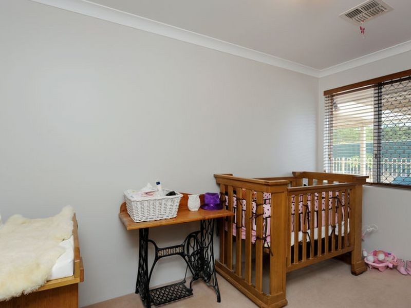 13 Maratea Parade, Secret Harbour WA 6173