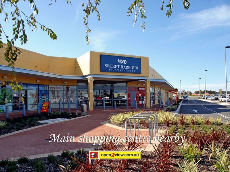 13 Maratea Parade, Secret Harbour WA 6173