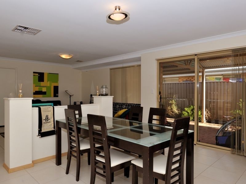 8 Chestnut Way, Baldivis WA 6171