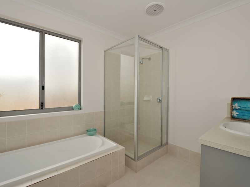 21 Patman Road, Secret Harbour WA 6173