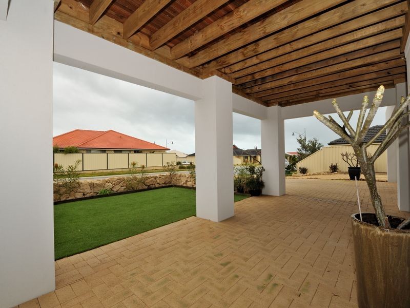 21 Patman Road, Secret Harbour WA 6173