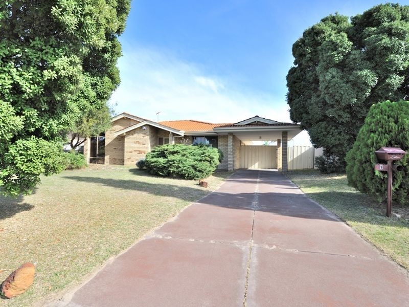 9 Lisbon Place, Warnbro WA 6169