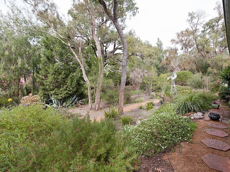 19 Shipwright Avenue, Wellard WA 6170
