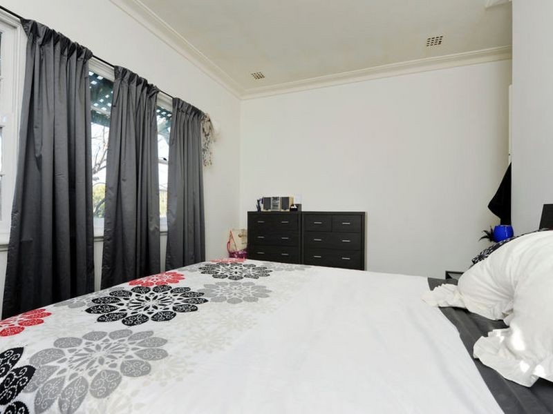 48 Brownell Crescent, Medina WA 6167