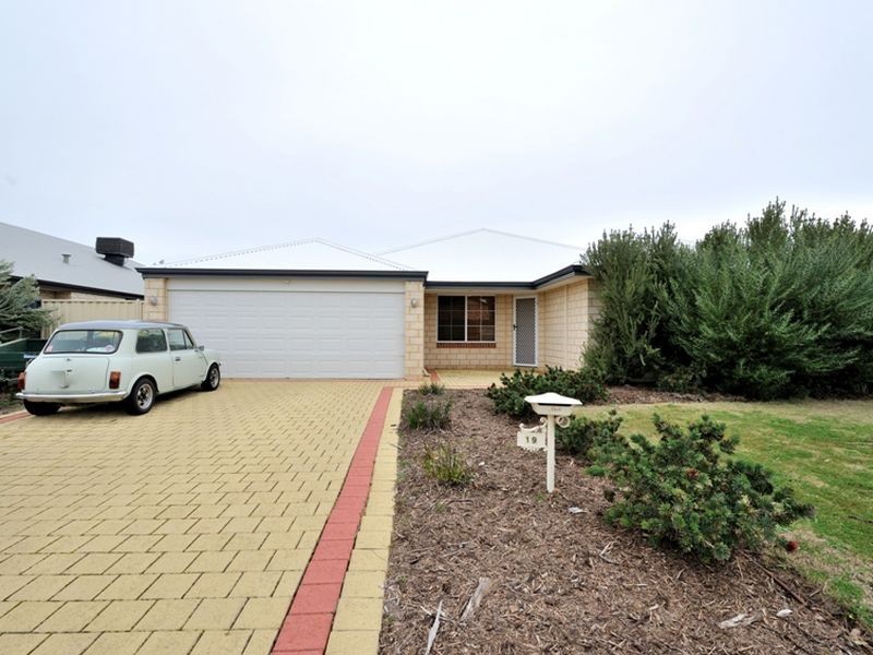 19 Hibiscus Way, Baldivis WA 6171