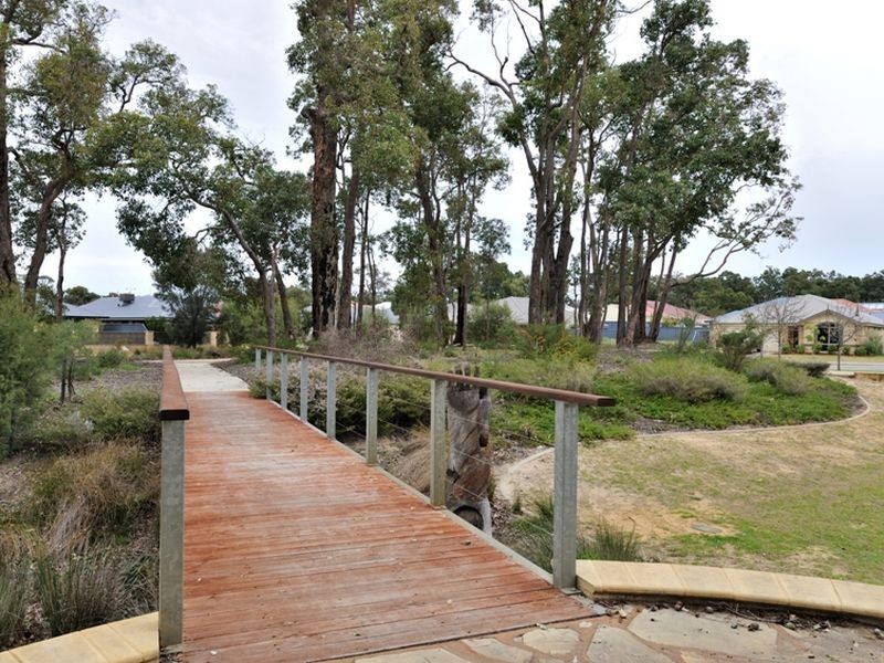 19 Hibiscus Way, Baldivis WA 6171