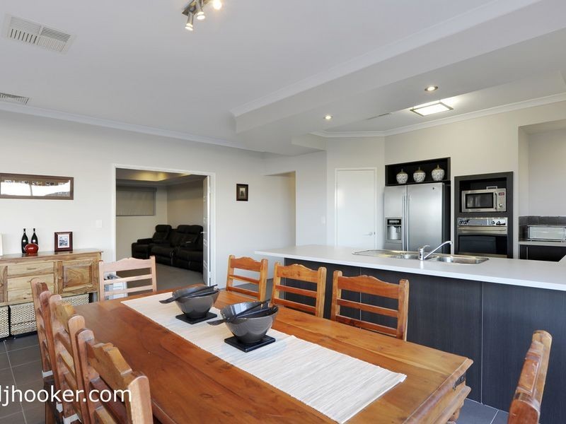 11 Songlark Court, Baldivis WA 6171