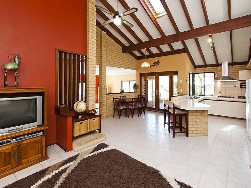 73 Fendam Street, Warnbro WA 6169