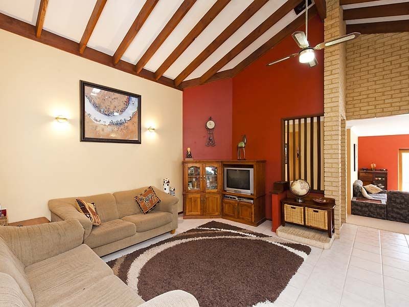 73 Fendam Street, Warnbro WA 6169