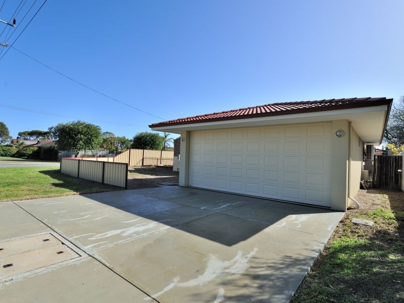 18 Hennessy Way, Rockingham WA 6168